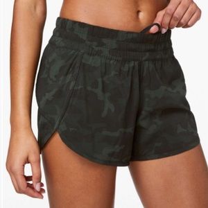 Tracker Low-Rise Lined Short 4” Camo